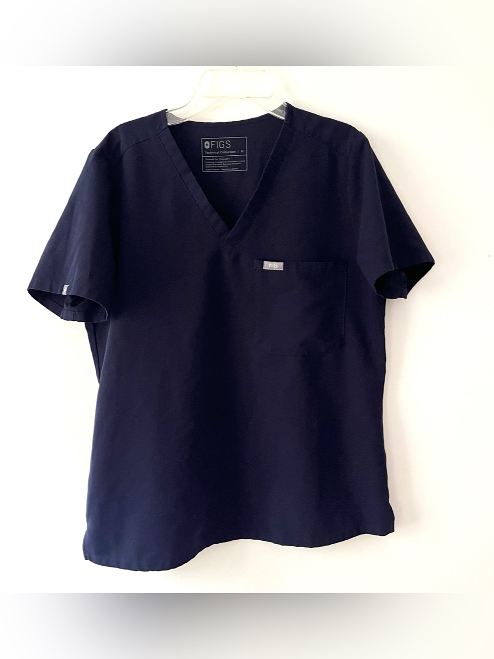 FIGS Catarina Short Sleeve Scrub Top V-Neck Navy Medium Technical Collection